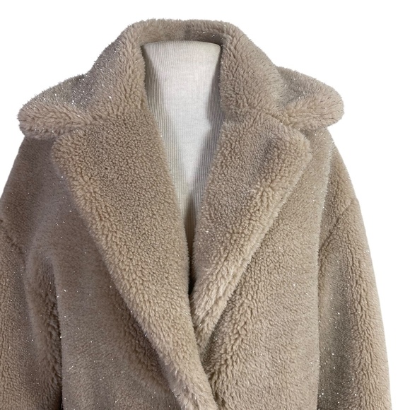 BCBG Jackets & Blazers - BCBG beige faux fut coat w/shimmer knee length XS